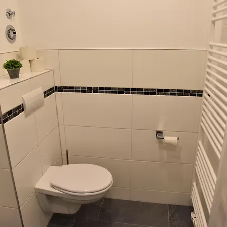 Apartment Am Schloss 15 *